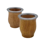 Artesano en Macia, torneria de madera de algarrobo