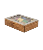 Caja de té Haras de 12 divisiones cerrada, con los saquitos de té a la vista bajo el vidrio de la tapa